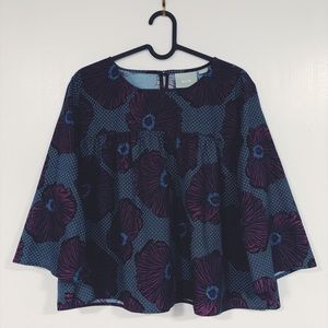 Quarter sleeve blouse with large flower print!!!